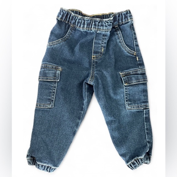 Cat & Jack, Carters & Garanimals (Bundle of 4) Girls 18M Onesies & Pants set - Picture 5 of 5